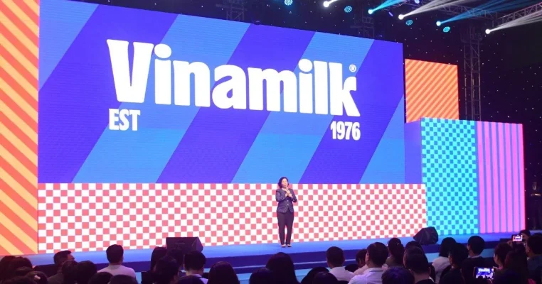 Buổi họp báo công bố bộ nhận diện thương hiệu mới của Vinamilk