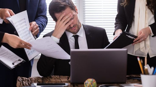 Nhân viên liên tục nộp đơn xin nghỉ việc