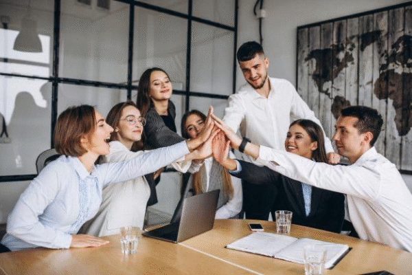Lắng nghe ý kiến từ nhân sự